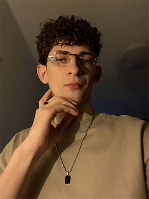 Démêler un peu mes idées sur le couple, minet 23 ans Nîmes