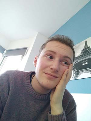 Petite taille, mais grand coeur, gay 25 ans Les Mureaux 78130