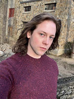 Grand homme à la chevelure glorieuse Rouen 76000