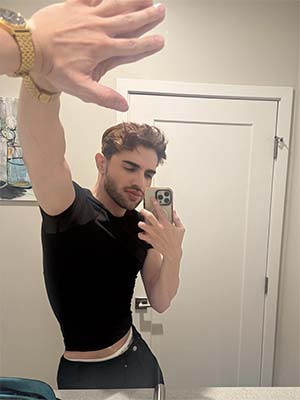 Miroir, miroir, qui est le plus beau gay de Valenciennes ?