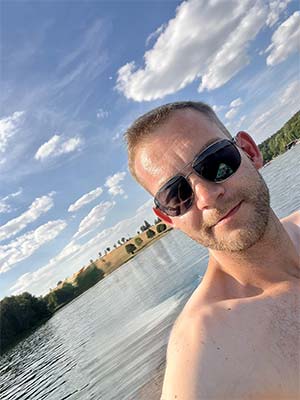 Homo de Périgueux 24000 qui a eu le temps de réfléchir