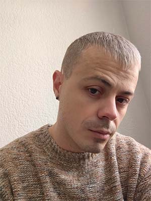 Dans ma phase cheveux bleach, gay sur Bar-le-Duc